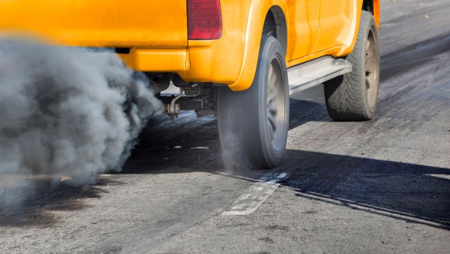 خروج دود غیرعادی از اگزوز