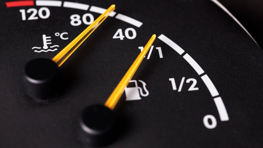 چطور با مکمل بنزین بدون ضرر، مصرف خودرو را کم کنیم؟