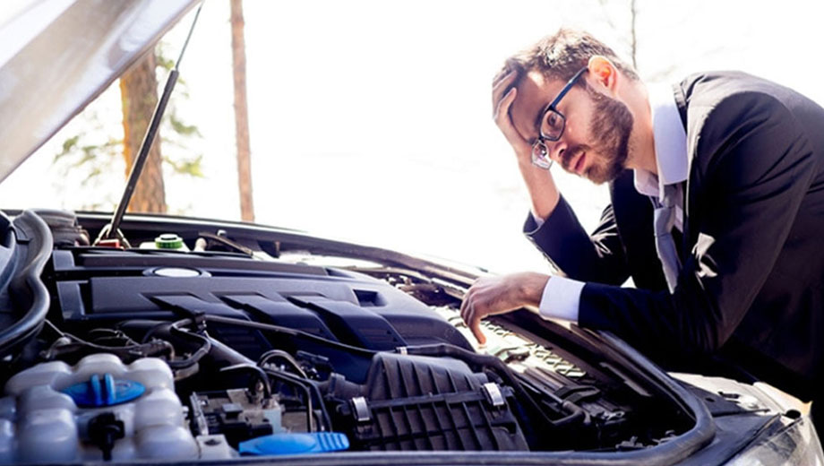 راهنمای جامع و اصولی ریختن اکتان در باک پر